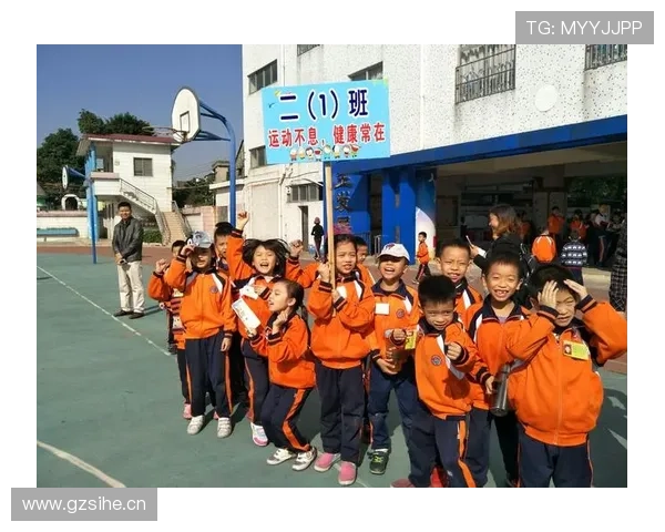 费钰婷赛场外穿成网红，谁说运动员就得永远运动风？